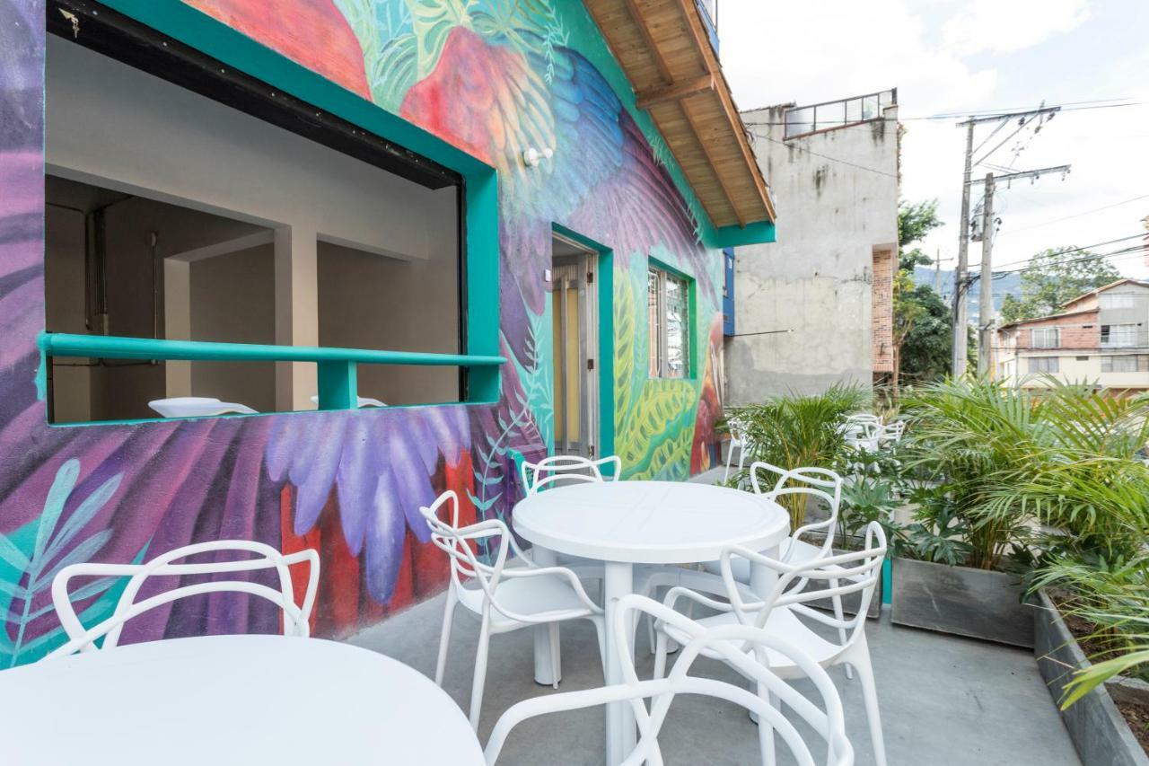 Gaston Coliving Hostel เมเดยิน ภายนอก รูปภาพ